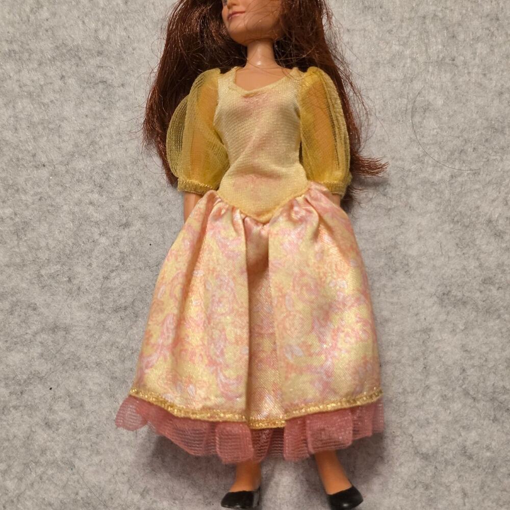 1992 lorimar tv belle doll